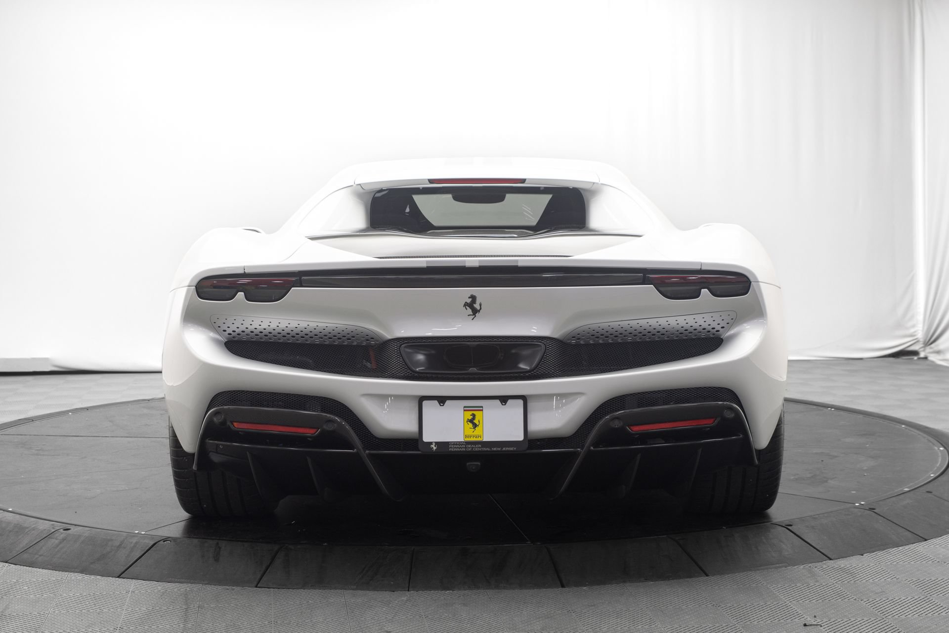 Used 2024 Ferrari 296 GTB RWD image 4