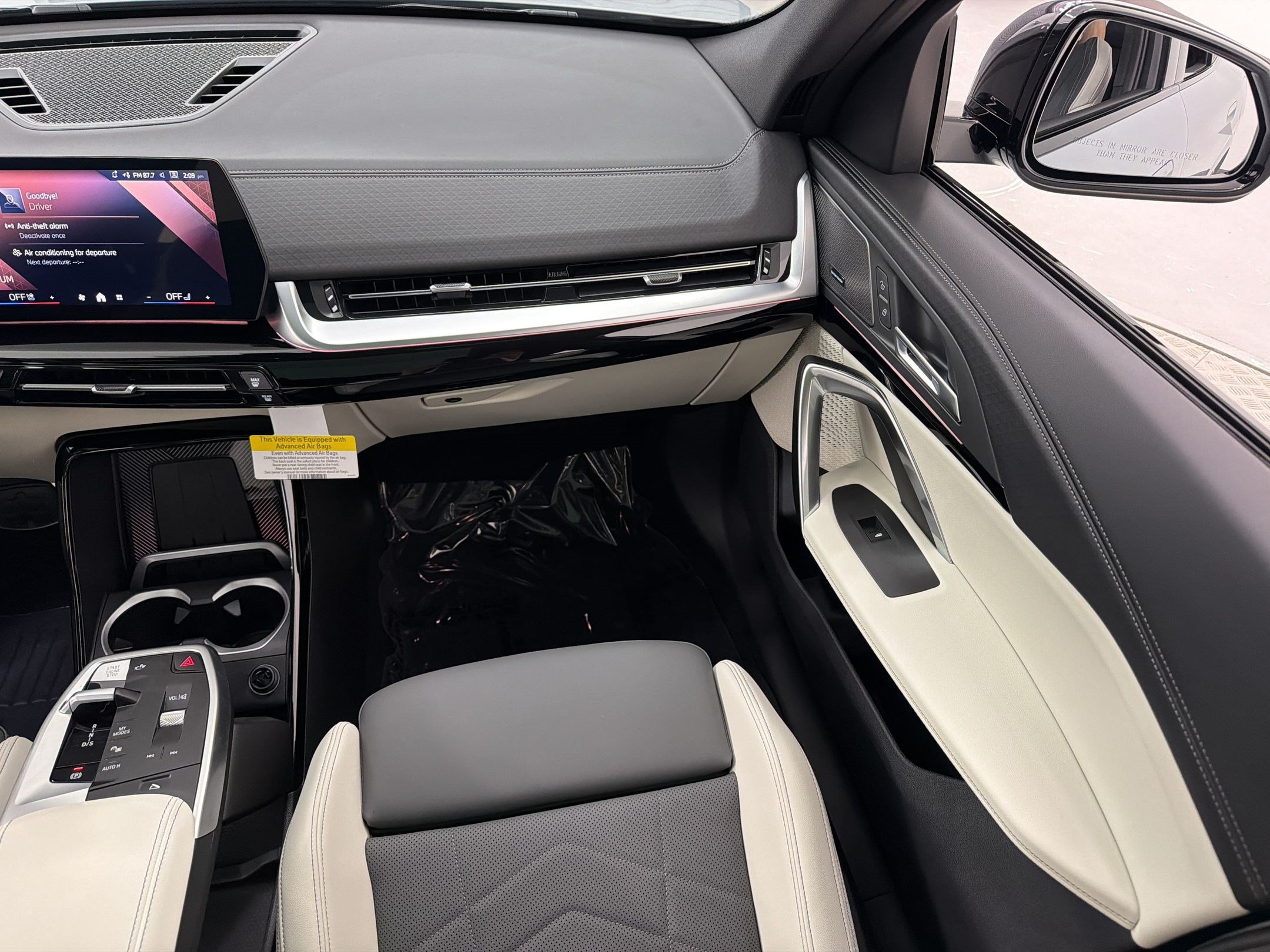 New 2026 BMW X2 xDrive28i w/ Technology Package AWD/4WD image 29