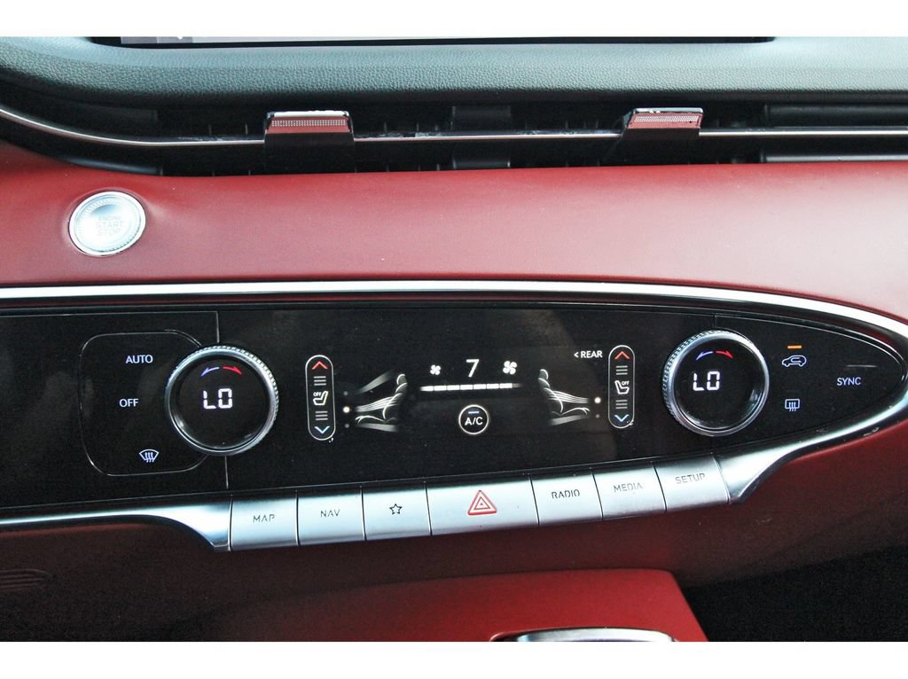 Used 2022 Genesis GV70 3.5T Sport AWD/4WD image 28