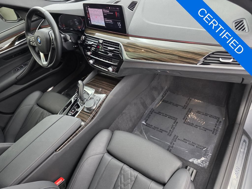 Certified 2023 BMW 530i w/ Premium Package RWD image 30