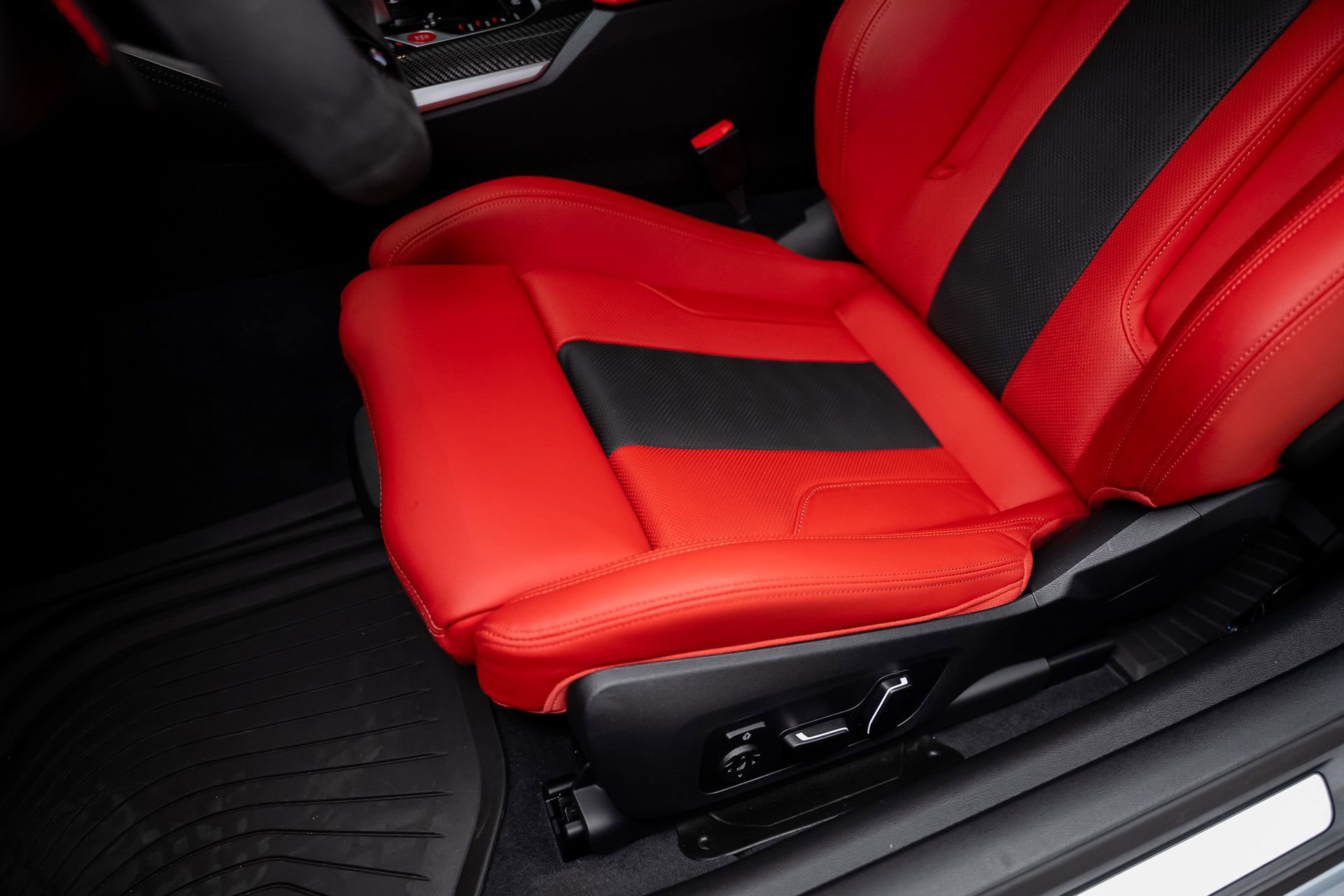 Used 2026 BMW M4 Competition RWD image 66