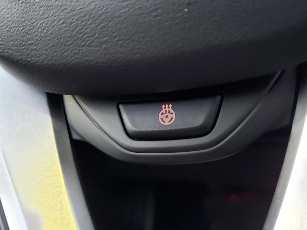 Used 2021 BMW 330i xDrive Sedan w/ Premium Package image 27