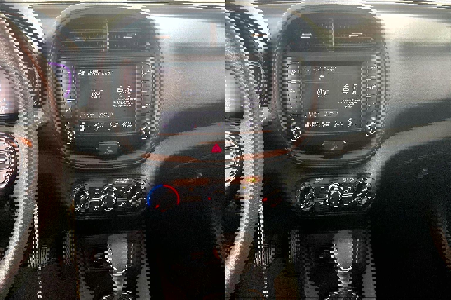 Used 2024 Kia Soul LX w/ Option Group 015 image 15