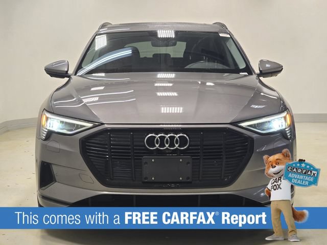 Used 2021 Audi e-tron Premium Plus w/ Premium Plus Package AWD/4WD image 2