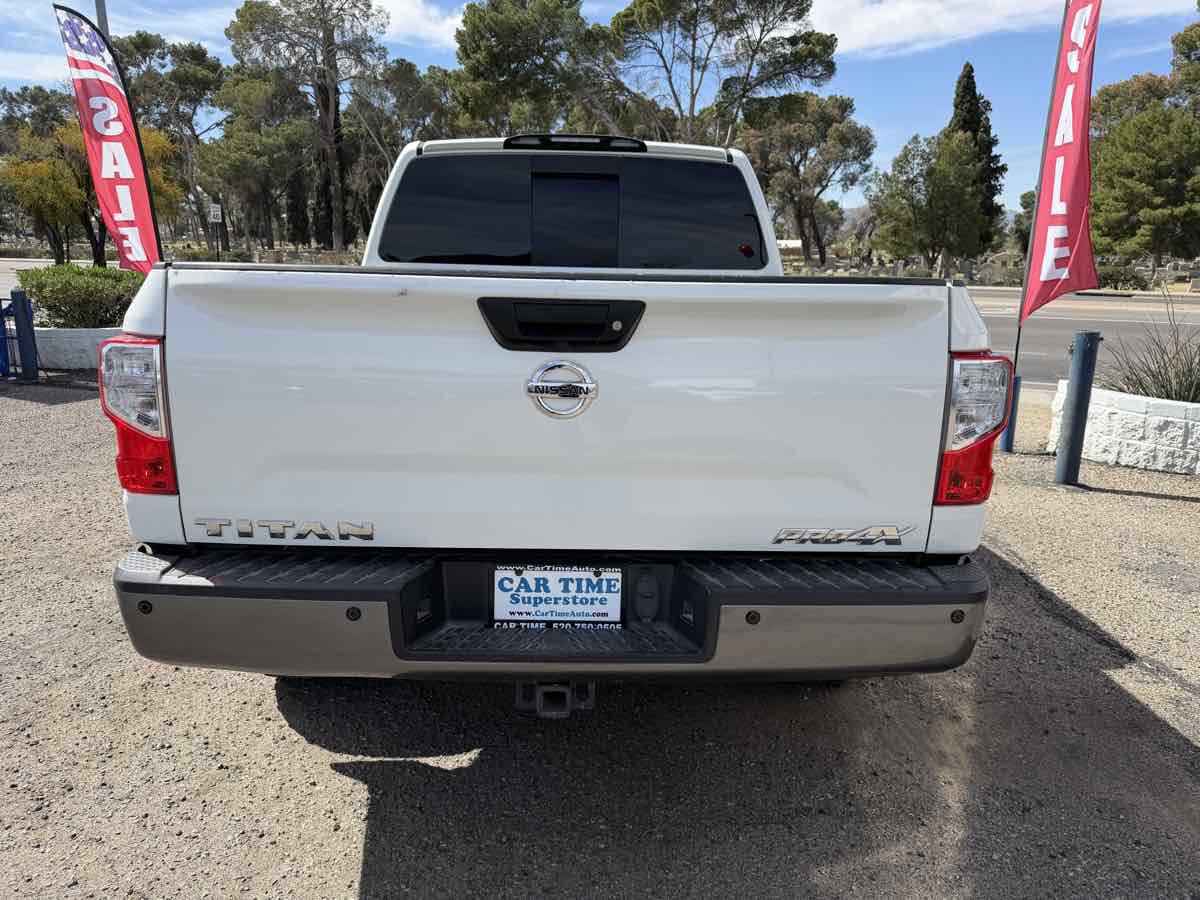 Used 2018 Nissan Titan PRO-4X w/ Pro-4x Utility Package AWD/4WD image 4