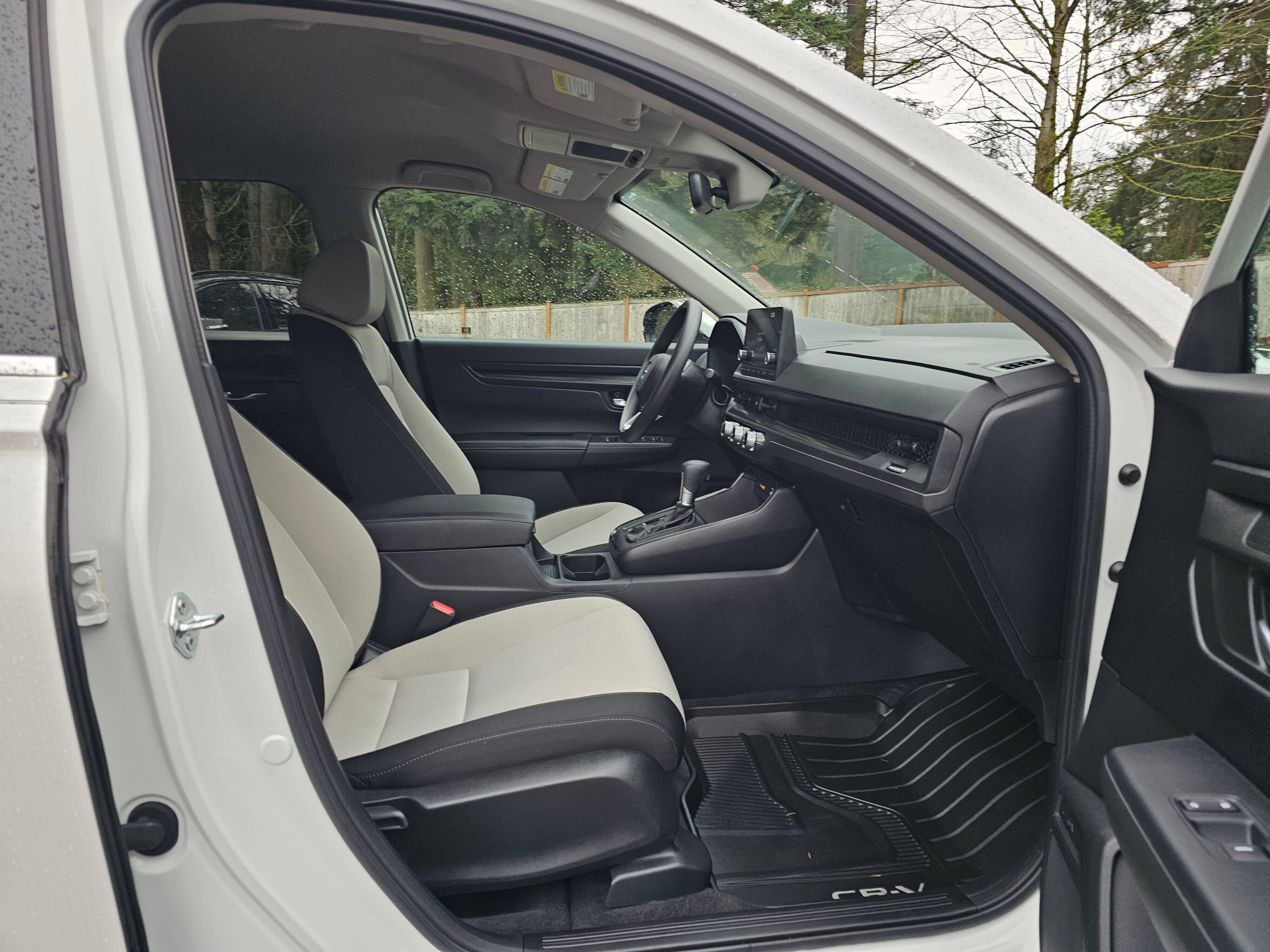 Certified 2025 Honda CR-V LX image 11