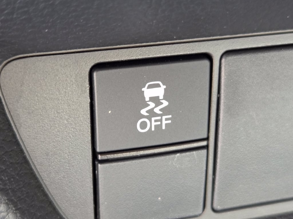 Used 2024 Honda HR-V LX image 7
