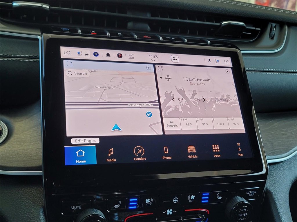 New 2025 Jeep Grand Cherokee Limited 4xe image 32