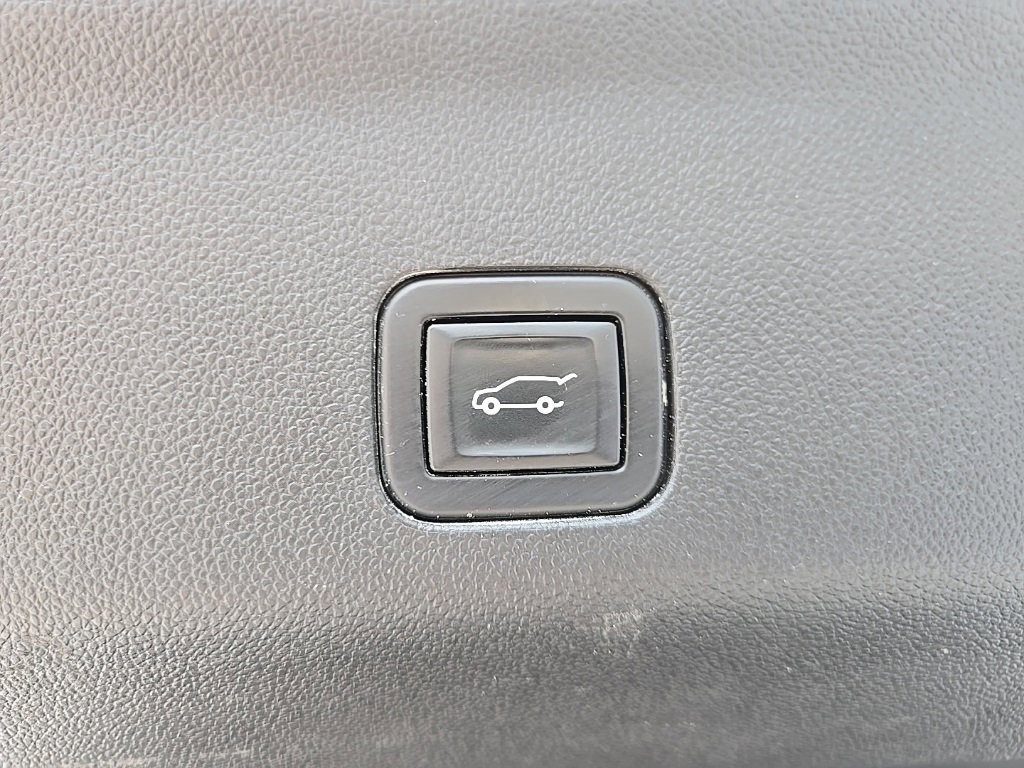 Used 2021 Chevrolet Tahoe High Country image 99