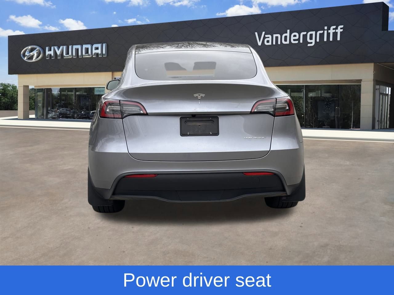Used 2024 Tesla Model Y Long Range image 8
