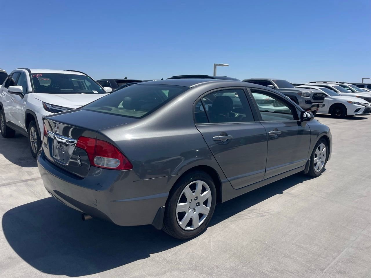 Used 2011 Honda Civic LX image 2