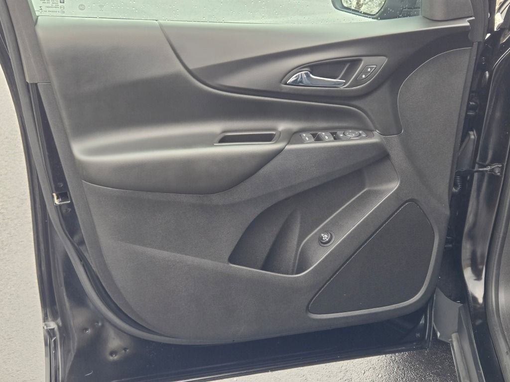 Used 2019 Chevrolet Equinox LT image 22