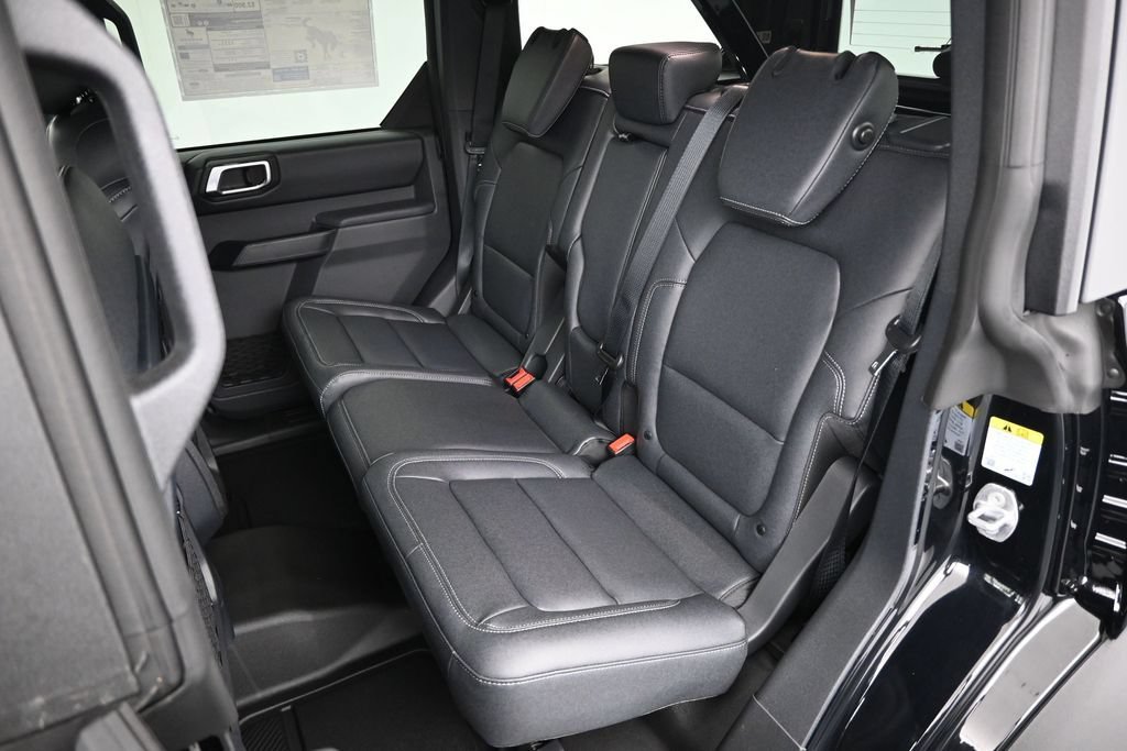 New 2026 Ford Bronco Badlands AWD/4WD image 10