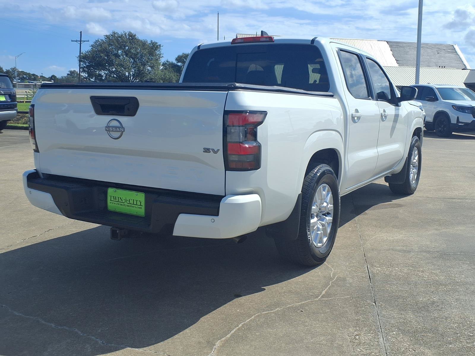 Used 2024 Nissan Frontier SV w/ SV Convenience Package RWD image 4