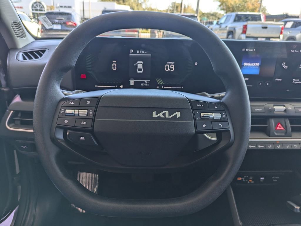 Used 2025 Kia K4 LXS image 21