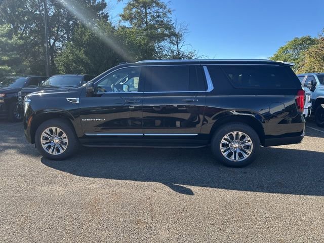 New 2026 GMC Yukon XL Denali w/ LPO, Floor Liner Package image 10