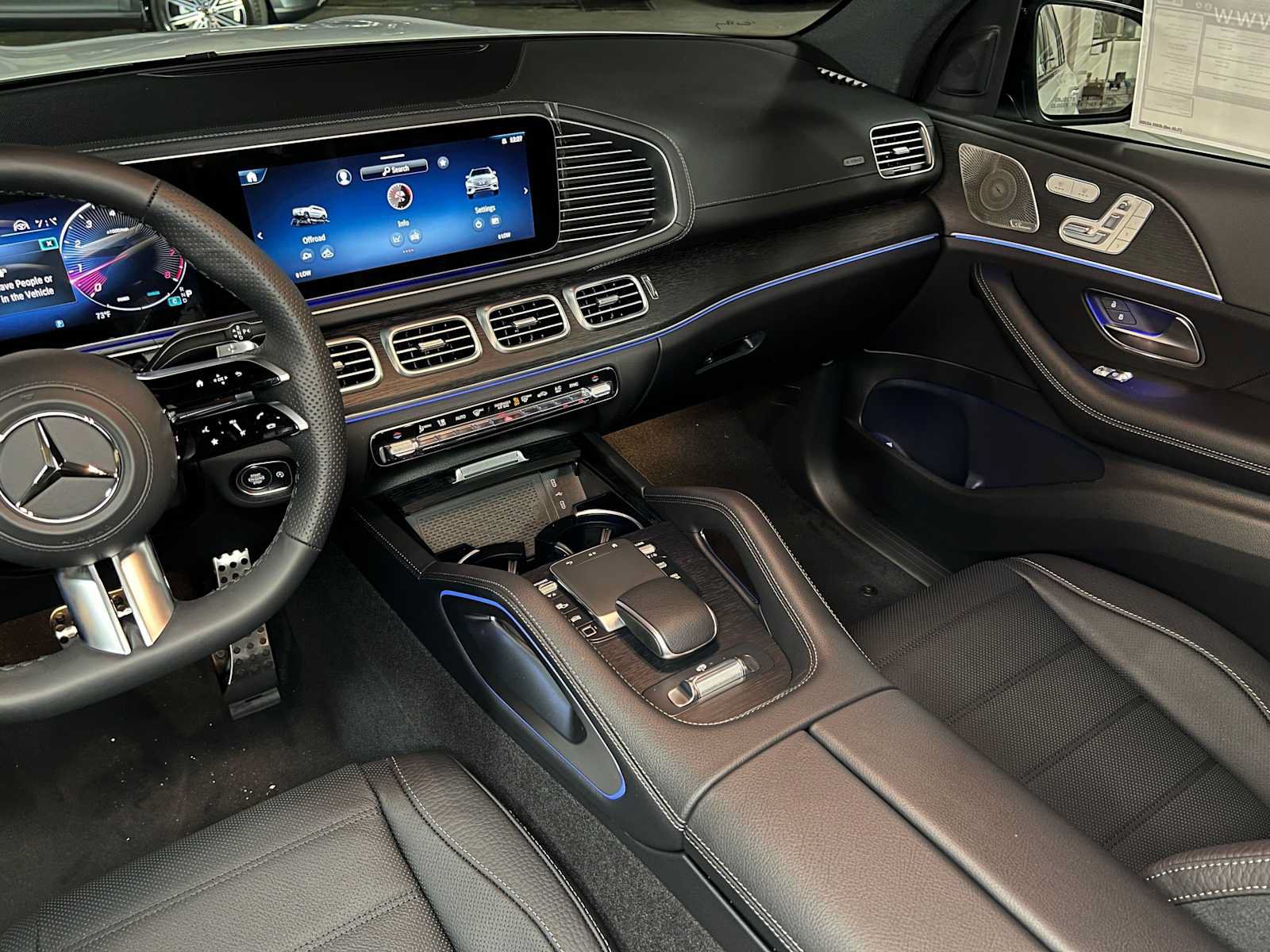 New 2026 Mercedes-Benz GLS 450 4MATIC image 44