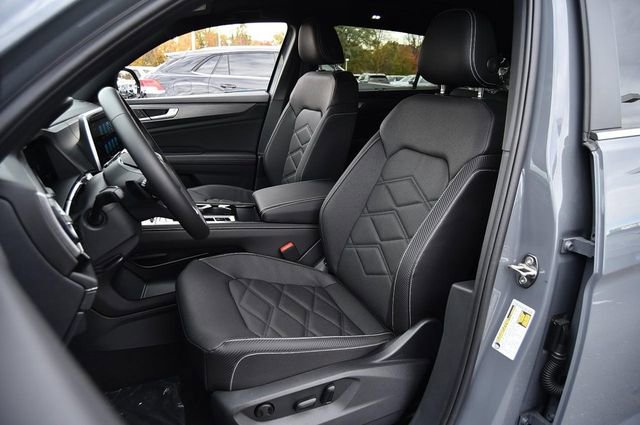 New 2026 Volkswagen Atlas Cross Sport SE image 19