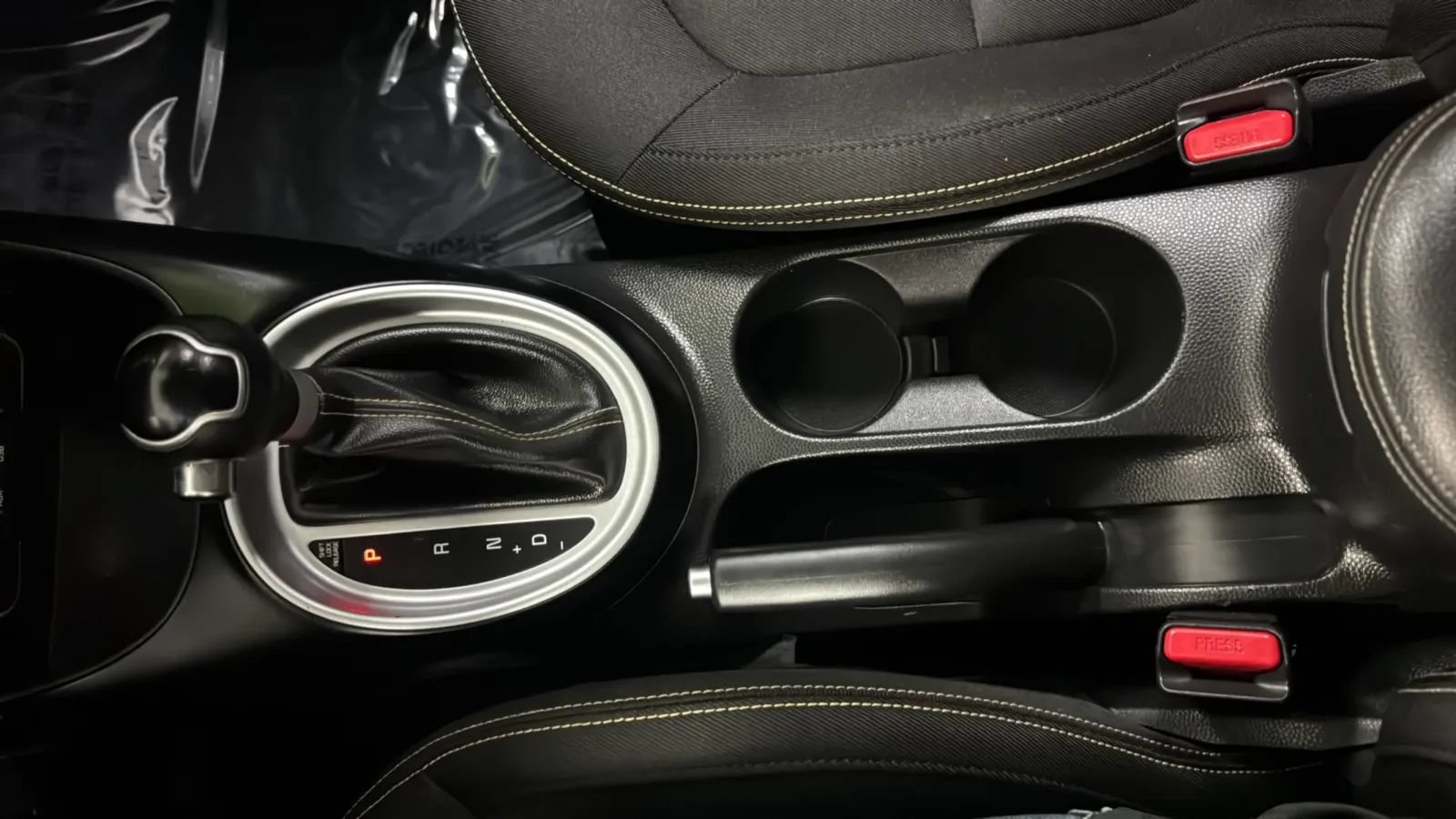 Used 2016 Kia Soul + w/ Designer's Package FWD image 13