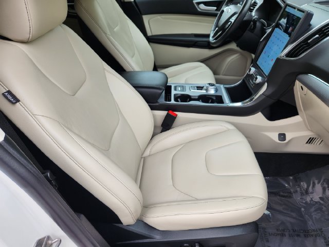 Used 2021 Ford Edge Titanium AWD/4WD image 15