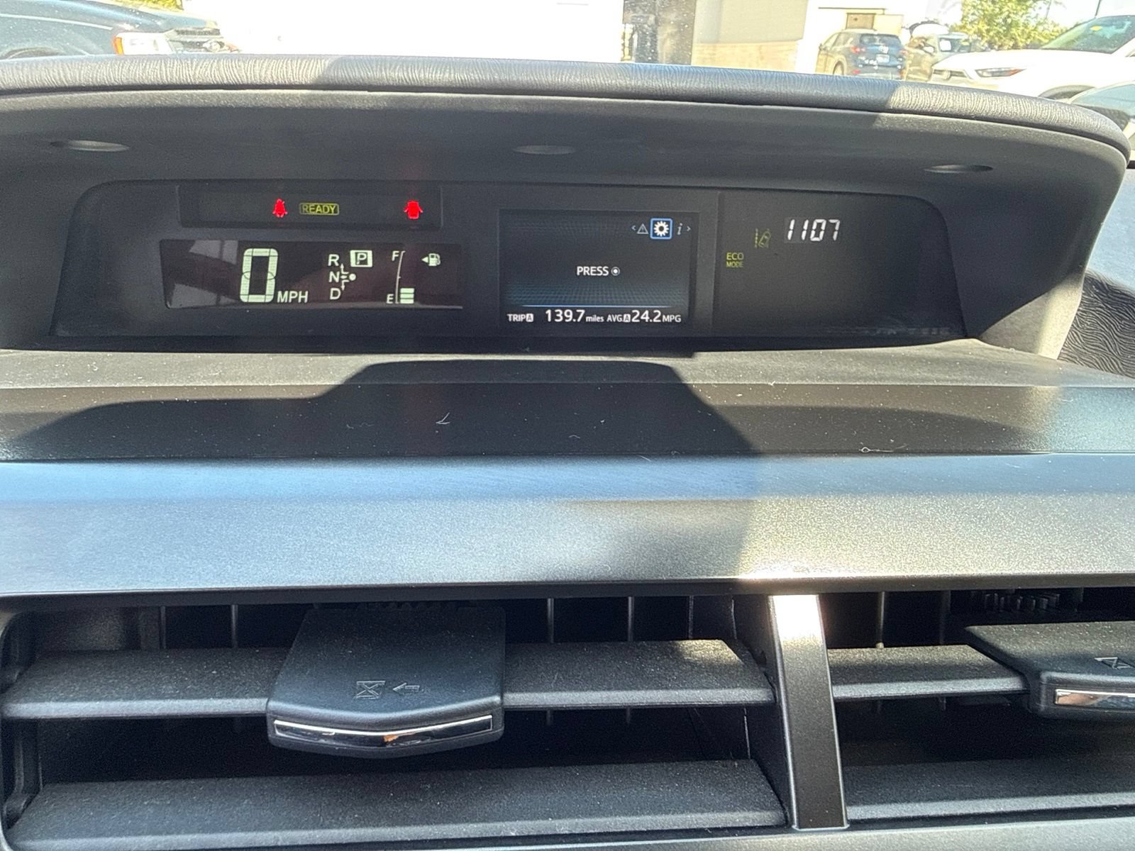 Used 2017 Toyota Prius V Five w/ Advanced Technology Package FWD image 12