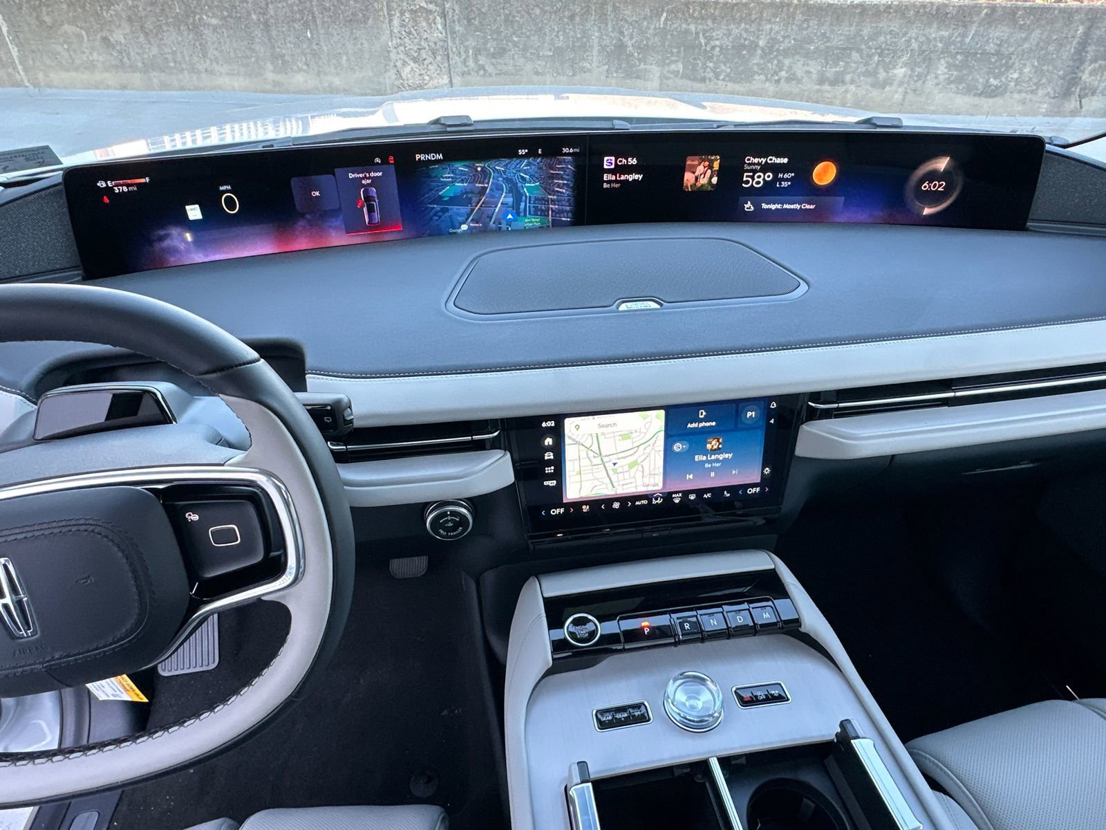 New 2026 Lincoln Navigator Reserve AWD/4WD image 32