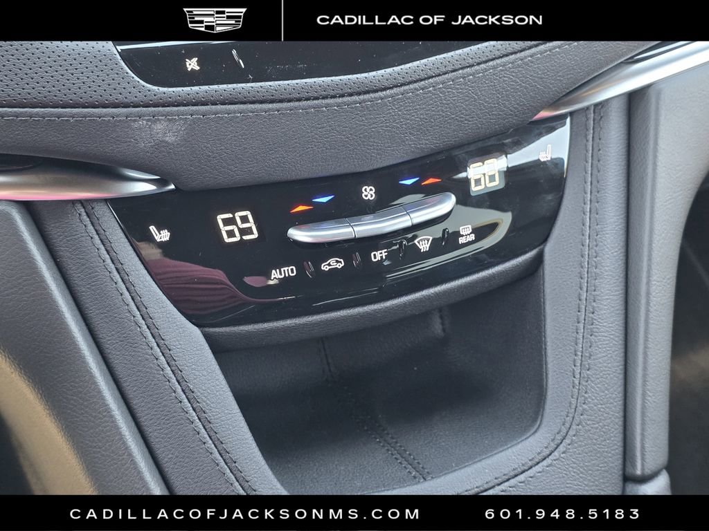 New 2026 Cadillac XT5 Premium Luxury AWD/4WD image 11