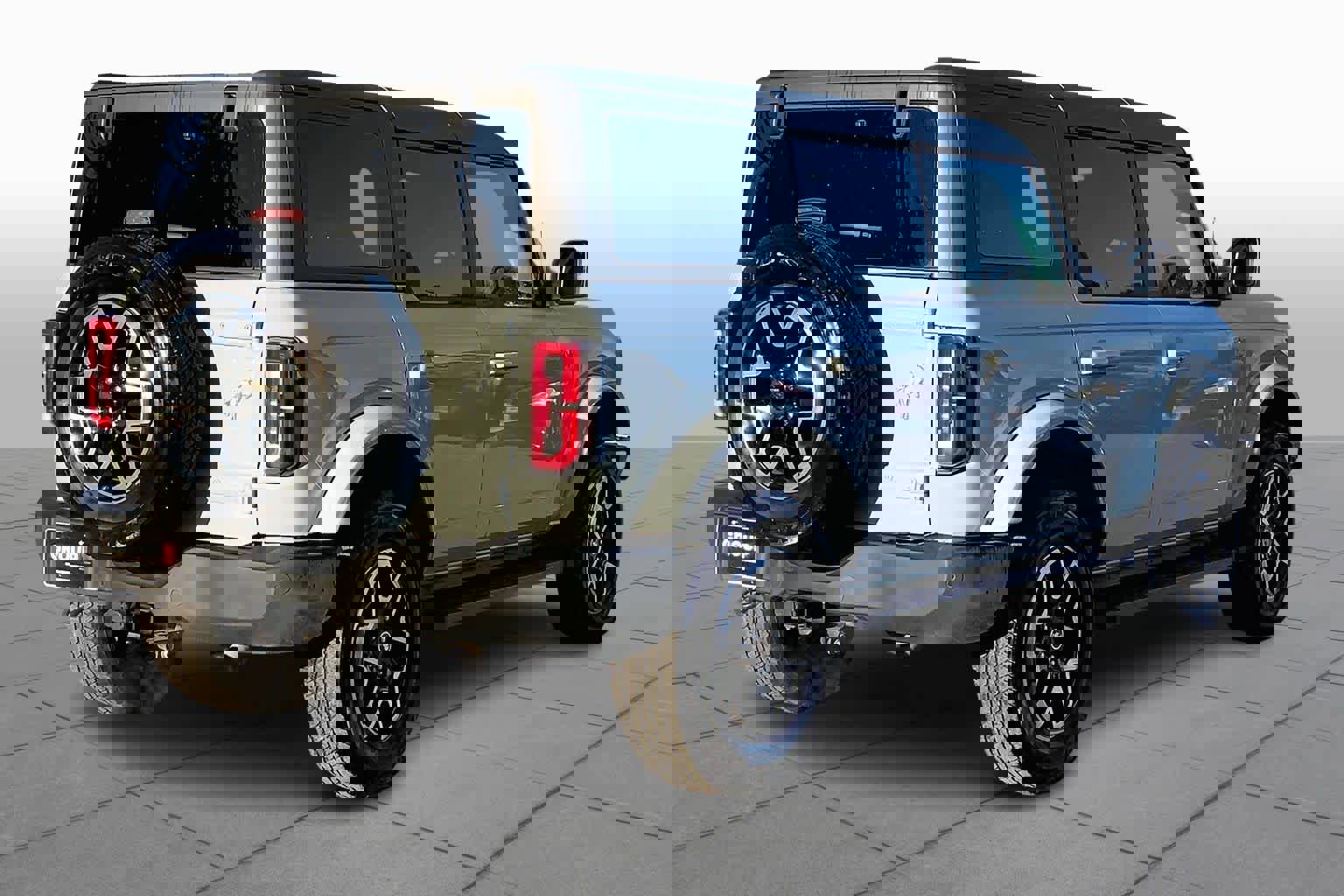 Used 2023 Ford Bronco Outer Banks image 12