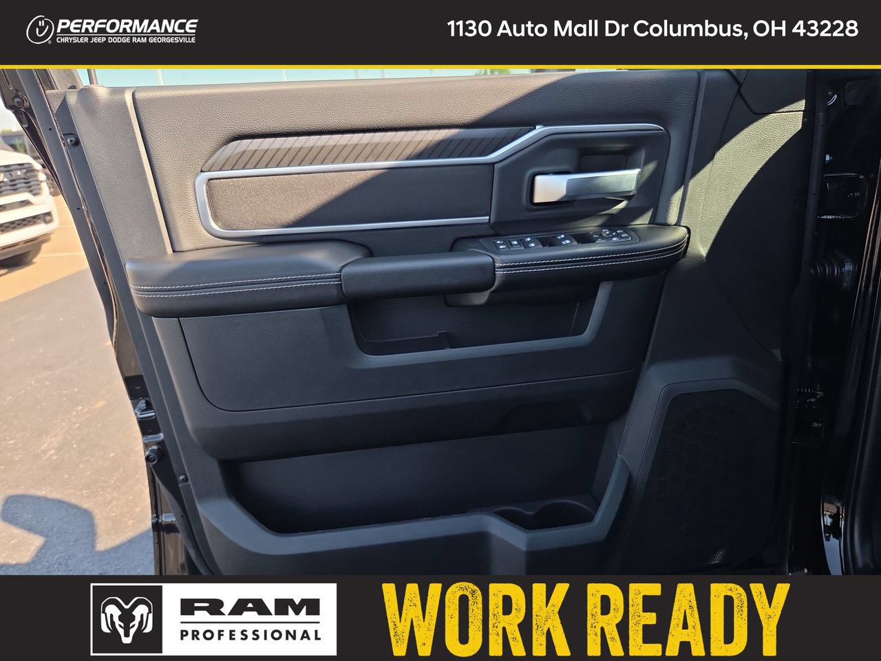 New 2026 RAM 2500 Big Horn AWD/4WD image 18