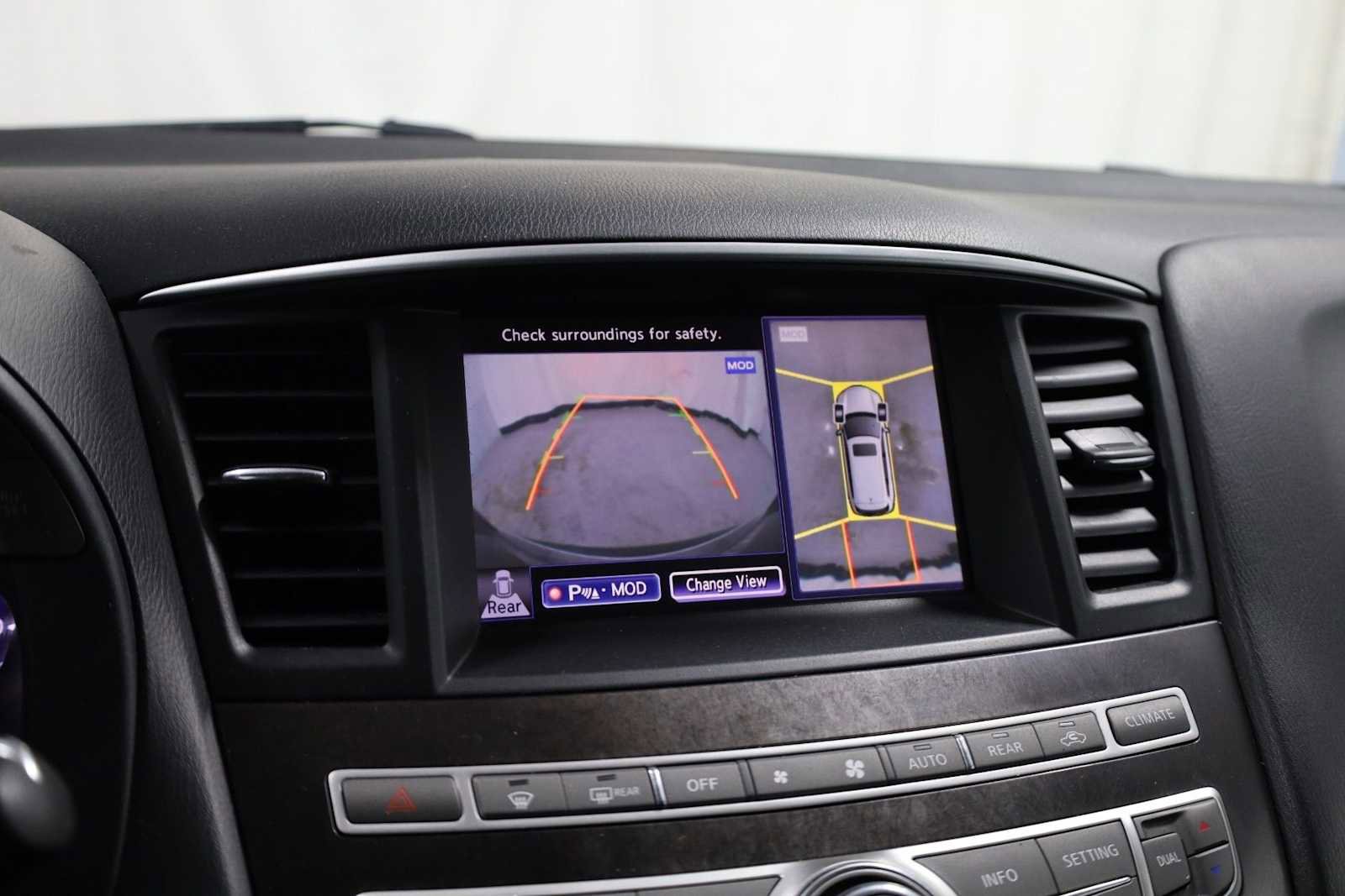 Used 2013 INFINITI JX35 AWD w/ Premium Pkg image 31