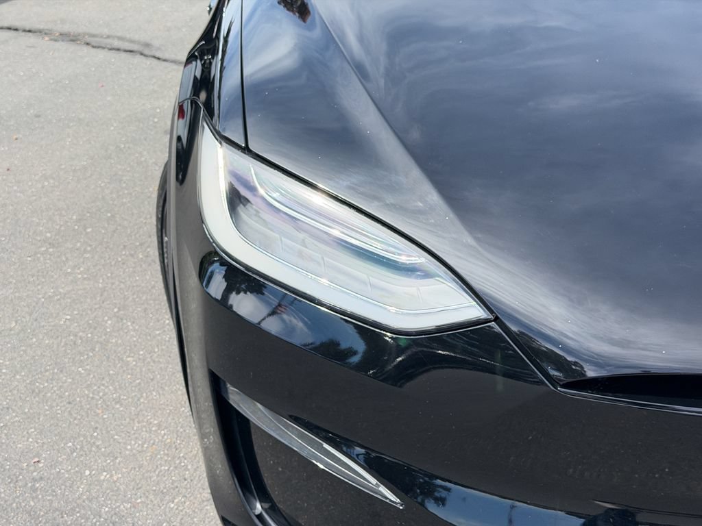 Used 2023 Tesla Model X Plaid AWD/4WD image 4