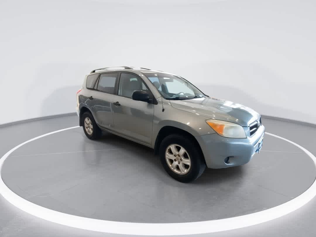 Used 2006 Toyota RAV4 4WD image 2
