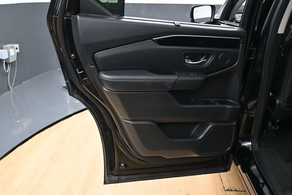 Used 2023 Honda Pilot EX-L image 42