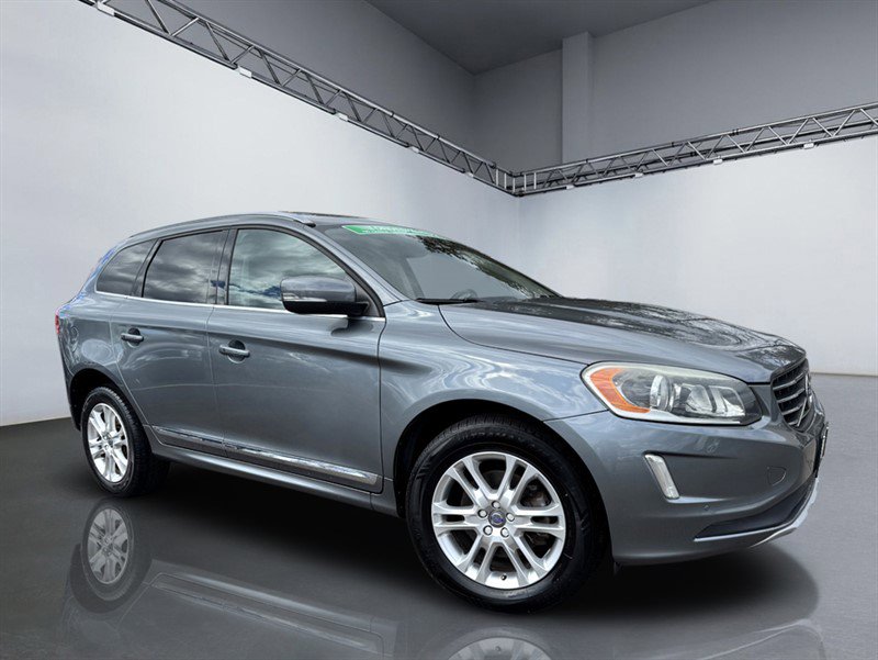 Used 2016 Volvo XC60 T5 Premier image 25