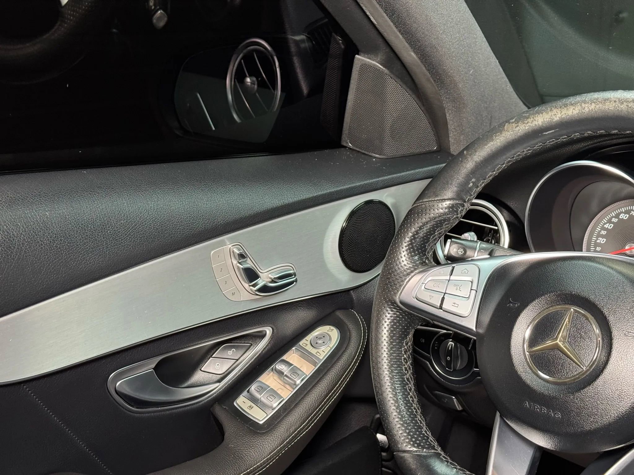 Used 2018 Mercedes-Benz C 300 Sedan image 23