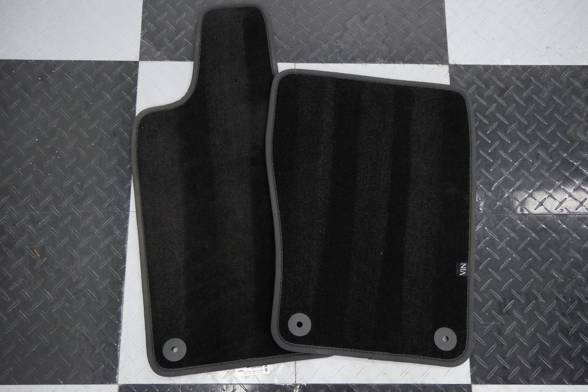 Used 2020 Aston Martin V8 Vantage -Twin Turbo V8, Comfort Collec image 36