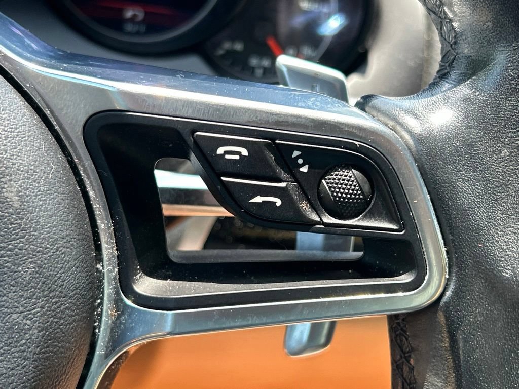 Used 2017 Porsche Cayenne S AWD/4WD image 29