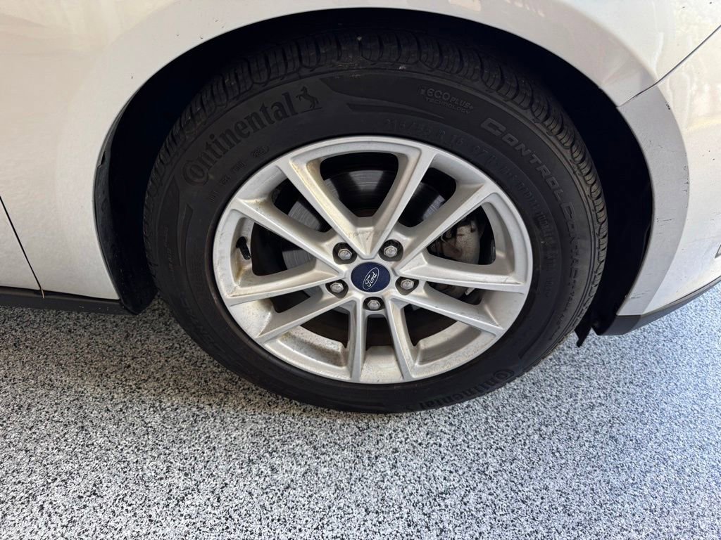 Used 2018 Ford Focus SE FWD image 8
