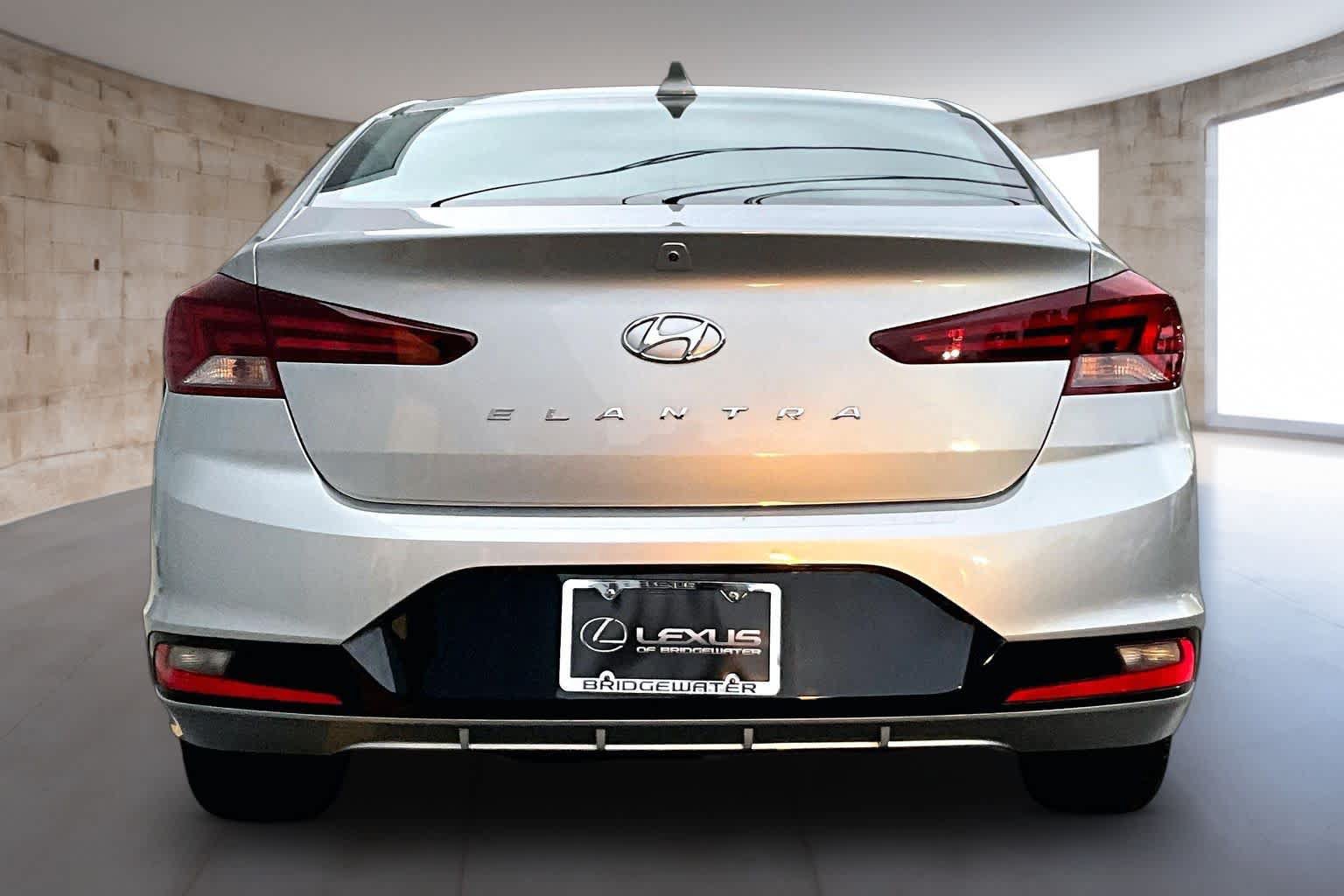 Used 2020 Hyundai Elantra Value Edition w/ Cargo Package (C1) FWD image 6