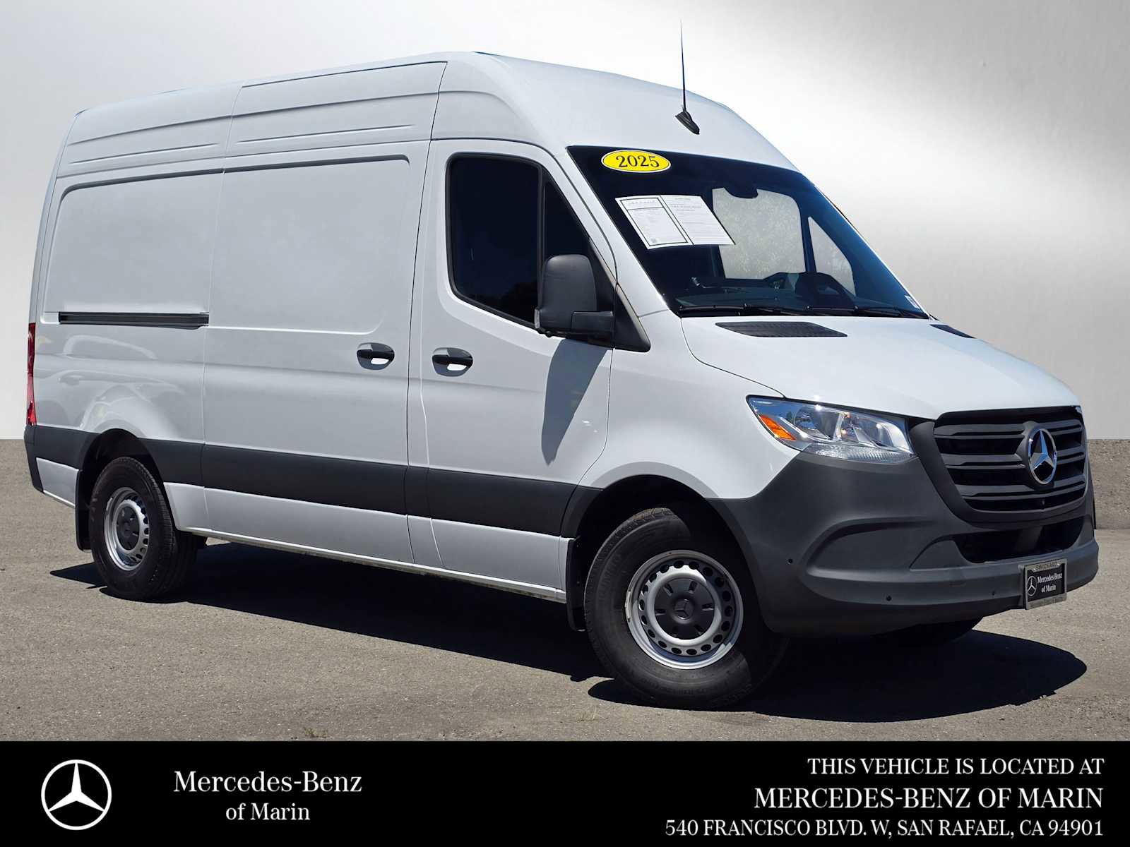 Used 2025 Mercedes-Benz Sprinter 2500 image 1
