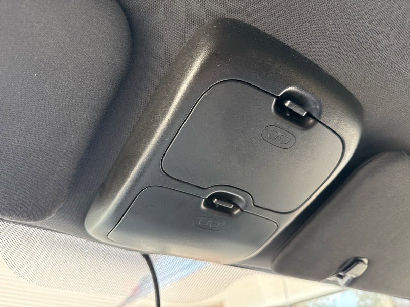 Used 2011 Ford Escape XLT image 13