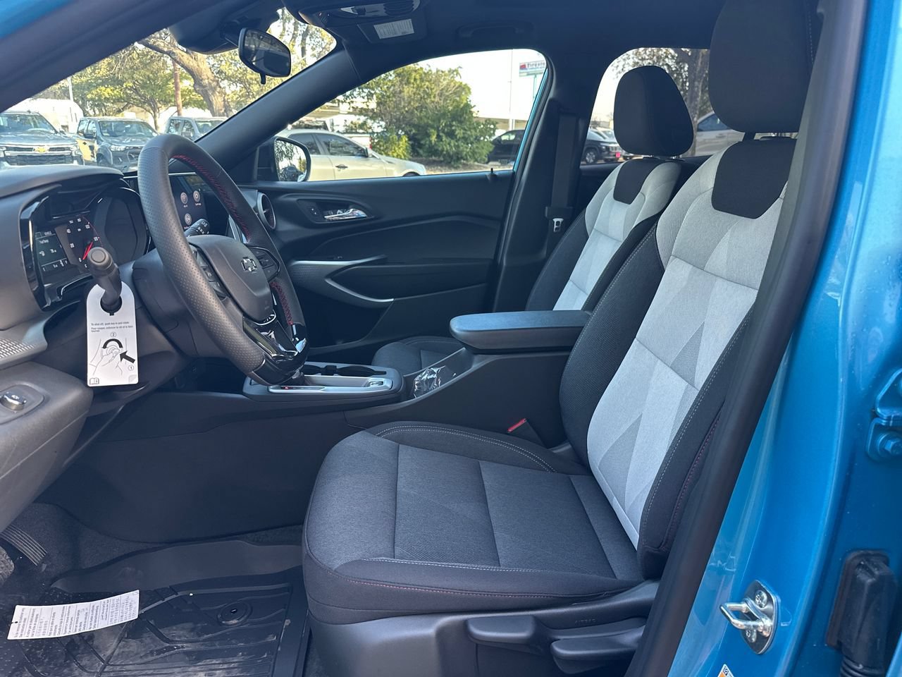 New 2026 Chevrolet Trax RS w/ Sunroof Package FWD image 10