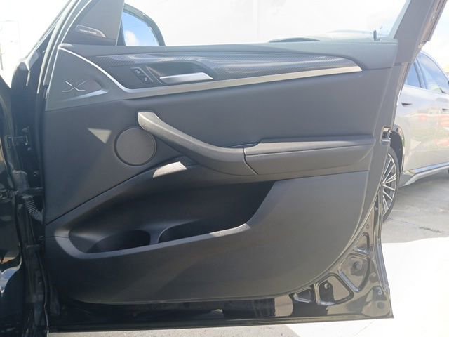 Used 2024 BMW X3 M40i w/ Parking Assistance Package image 17