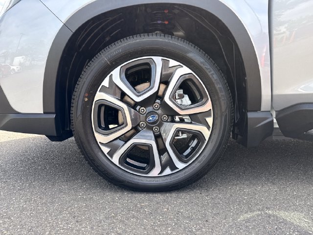New 2026 Subaru Ascent Limited AWD/4WD image 32