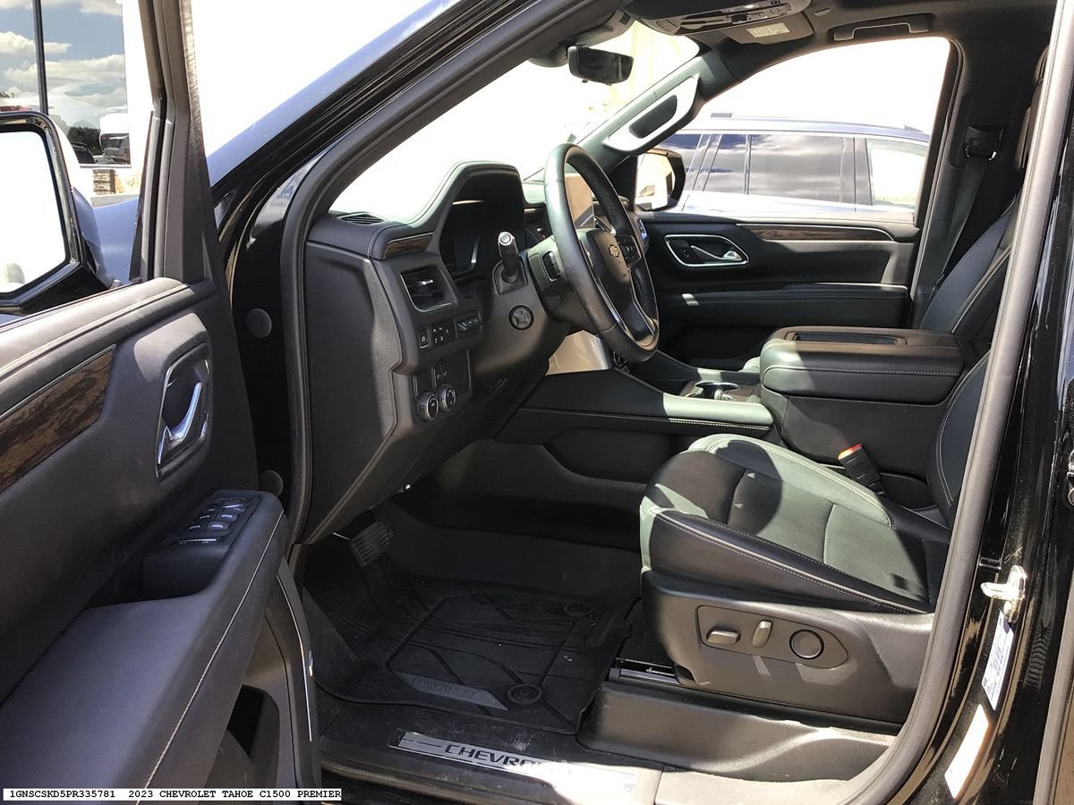 Used 2023 Chevrolet Tahoe Premier w/ Premium Package 2 RWD image 8