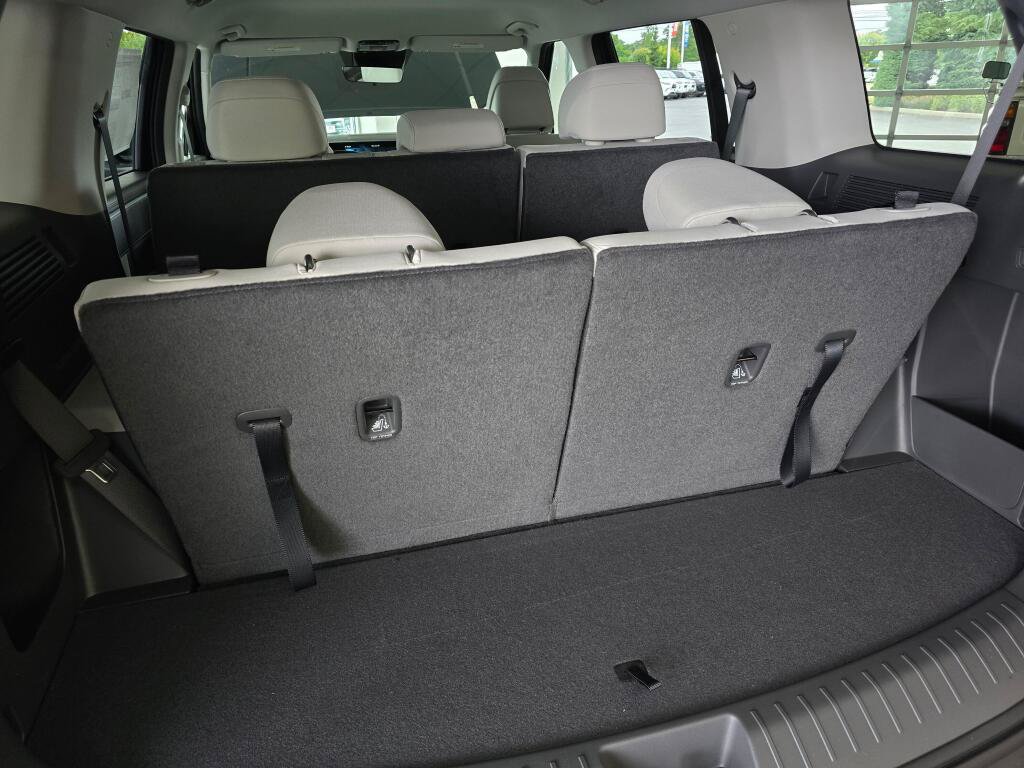 New 2026 Hyundai Santa Fe SE AWD/4WD image 15