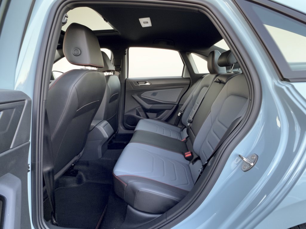 New 2027 Volkswagen Jetta GLI Autobahn FWD image 25