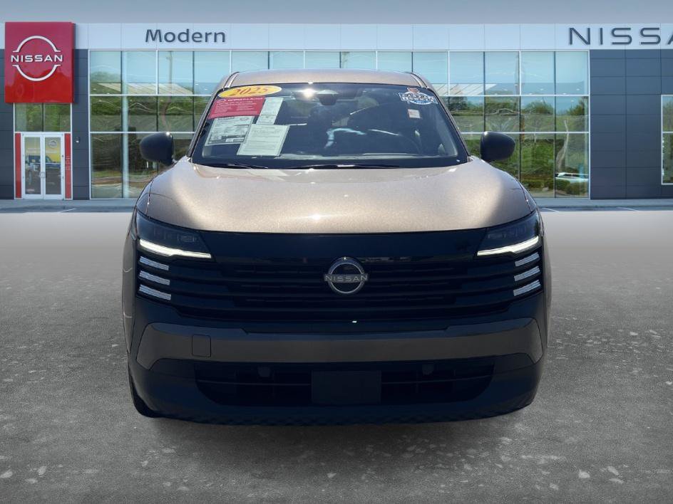 Certified 2025 Nissan Kicks S AWD/4WD image 2