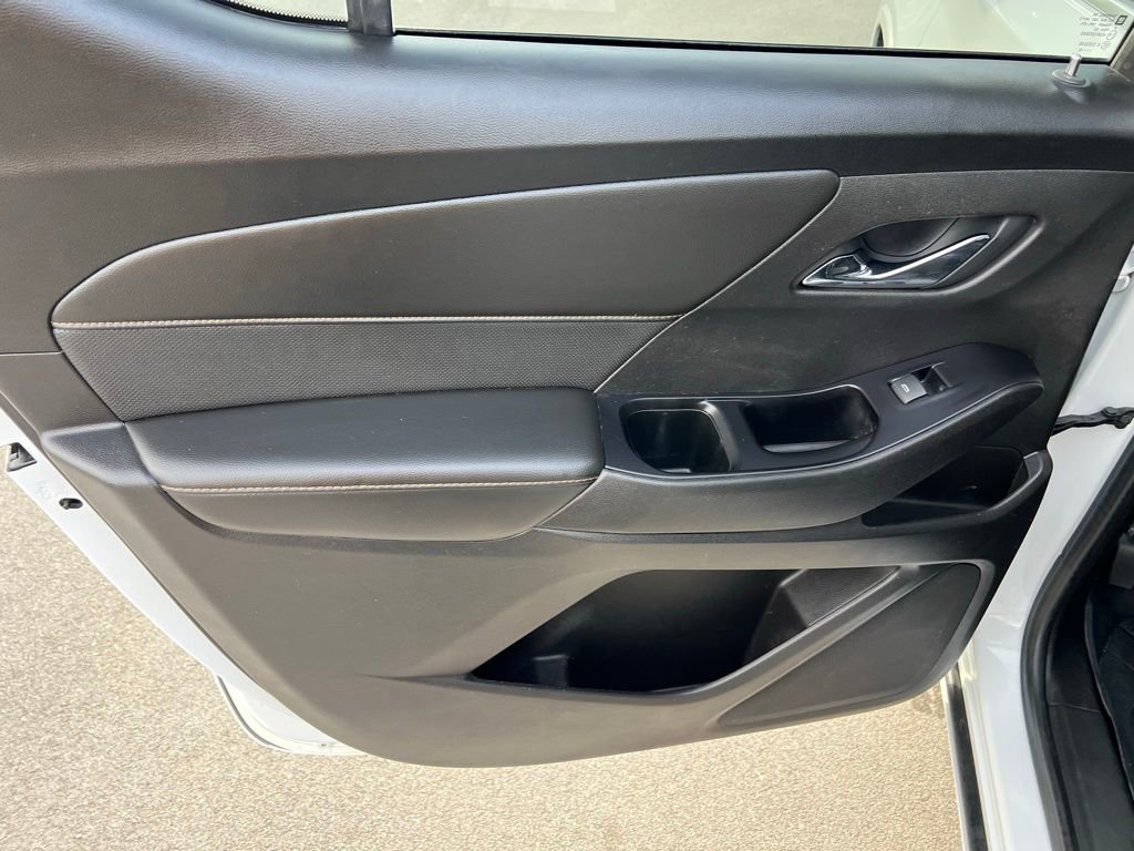 Used 2018 Chevrolet Traverse Premier image 18