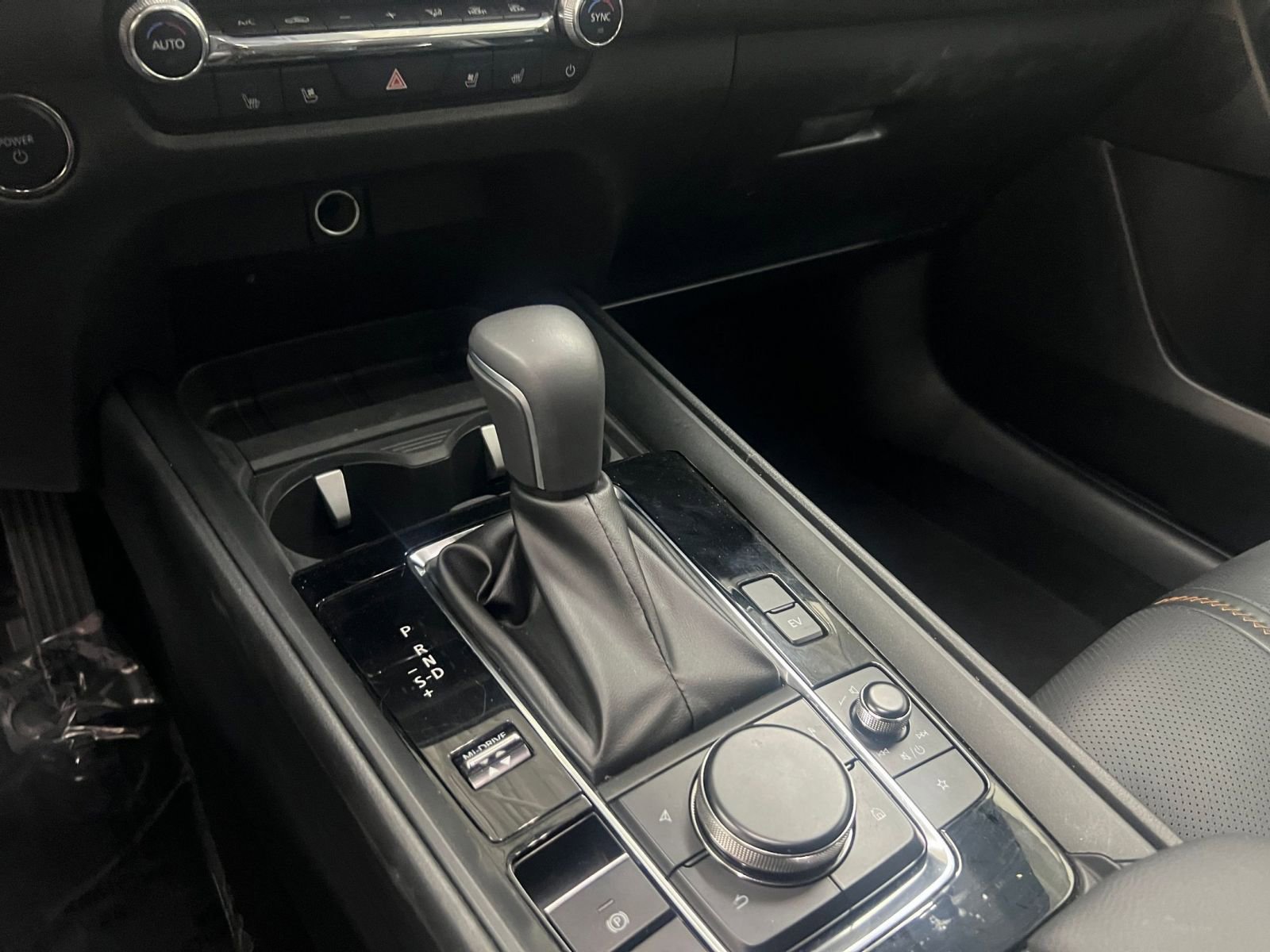 Used 2025 MAZDA CX-50 2.5 Hybrid w/ Premium Plus Pkg image 40